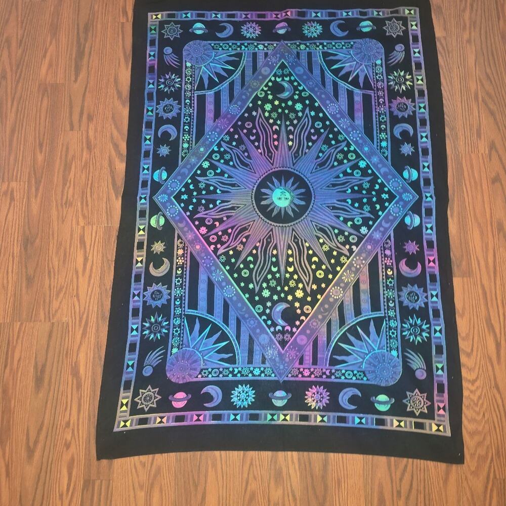 Celestial-themed hippie cotton tapestry Wall Hanging Neon Sun Print Cotton